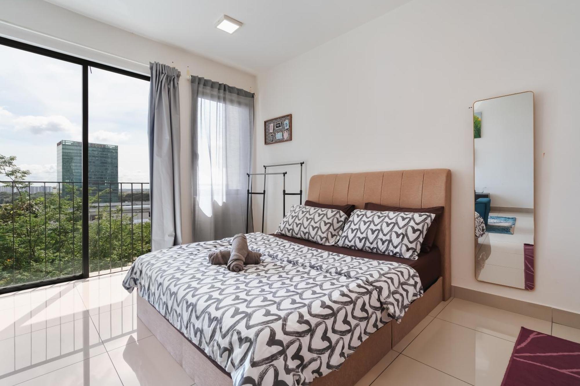 Netflix Studio @ Trefoil Setia City Setia Alam Dış mekan fotoğraf